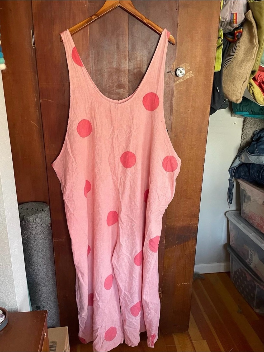 STATE the label Textured Sleeveless Top
